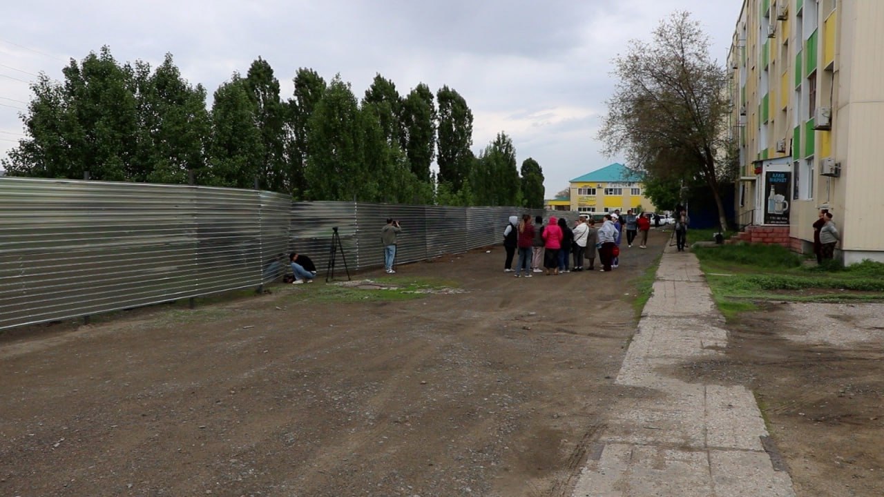 жители