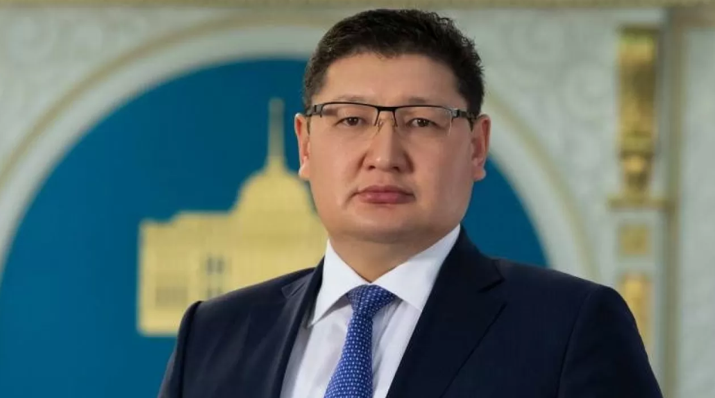 Берик Уали